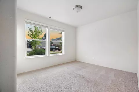 20392 SE Lois Way, Bend, OR 97702 photo 19