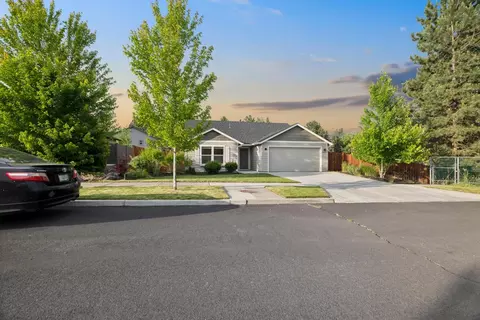 20392 SE Lois Way, Bend, OR 97702 photo 33