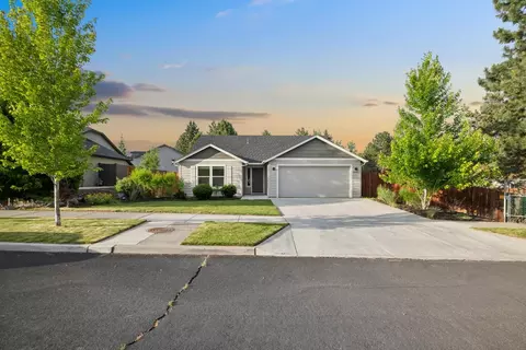 20392 SE Lois Way, Bend, OR 97702