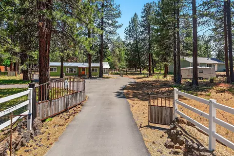 19467 Baker Rd, Bend, OR 97702 photo 32