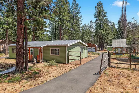 19467 Baker Rd, Bend, OR 97702 photo 31