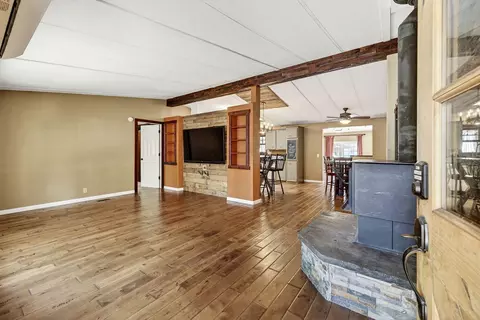 19467 Baker Rd, Bend, OR 97702 photo 2