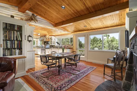 Dining - 23080 Chisholm Trl, Bend, OR 97702 photo 1 of 1