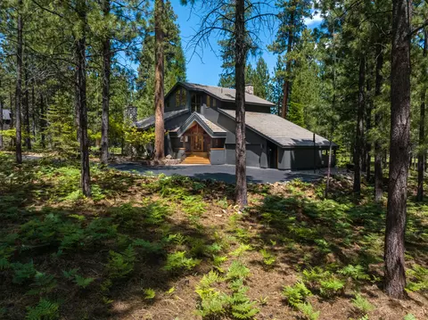 13452 Foin Follette #GM 300, Black Butte Ranch, OR 97759