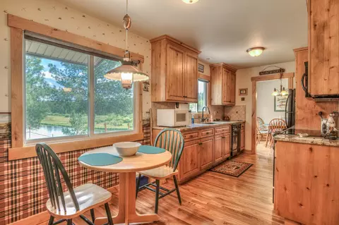 54400 Lynx Dr, Bend, OR 97707 photo 33