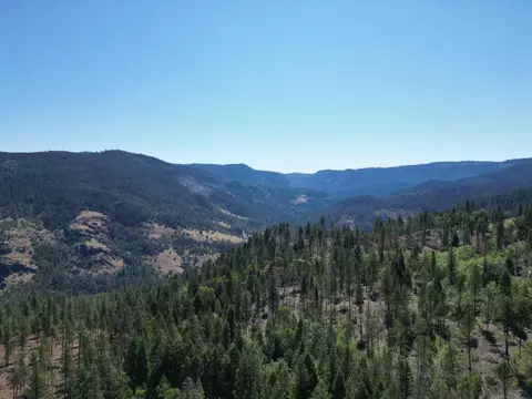 0 Sf Little Butte, Eagle Point, OR 97524 photo 2