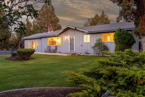 22835 Latigo Ct, Bend, OR 97701