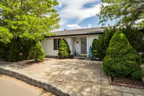 63312 NE Carly Ln, Bend, OR 97701