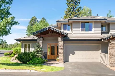 61925 Broken Top Dr, Bend, OR 97702