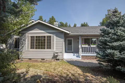 16690 Oakridge Pl, La Pine, OR 97739