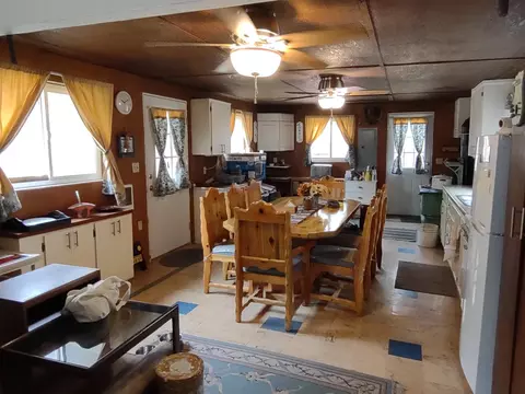 Dining - 15675 Friendly St, La Pine, OR 97739 photo 1 of 2