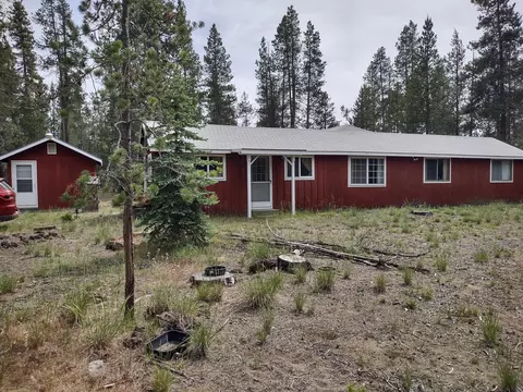 15675 Friendly St, La Pine, OR 97739