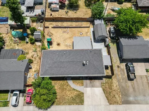 631 E 4th Ave, Riddle, OR 97469 photo 20