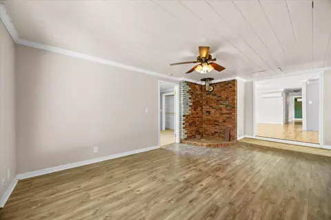 631 E 4th Ave, Riddle, OR 97469 photo 9