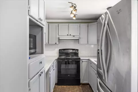 631 E 4th Ave, Riddle, OR 97469 photo 7