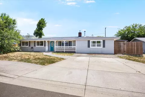 631 E 4th Ave, Riddle, OR 97469 photo 23