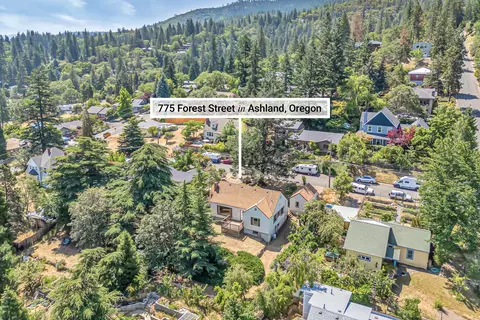 775 Forest St, Ashland, OR 97520
