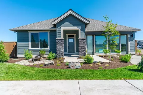 4707 SW Coyote Ave, Redmond, OR 97756