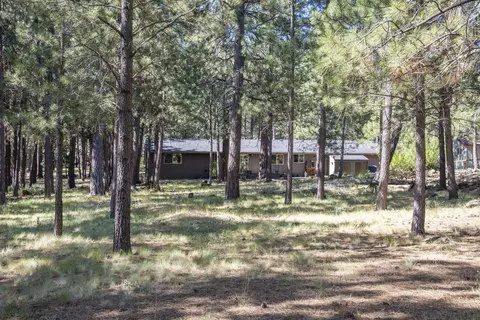 14570 Mountain View Loop, Sisters, OR 97759 photo 24