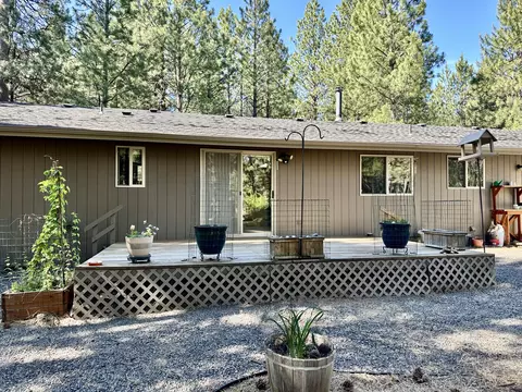 14570 Mountain View Loop, Sisters, OR 97759 photo 22