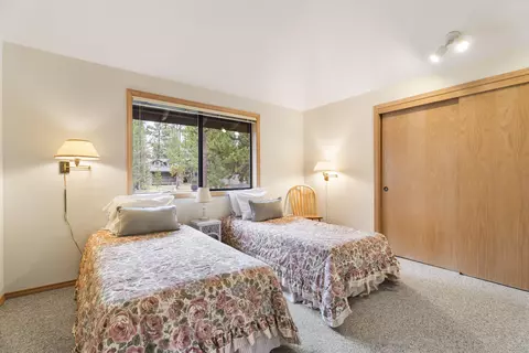 18193 Oregon Loop #4, Sunriver, OR 97707 photo 22