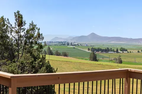Other - 18610 Taylor Rd, Merrill, OR 97633 photo 2 of 38