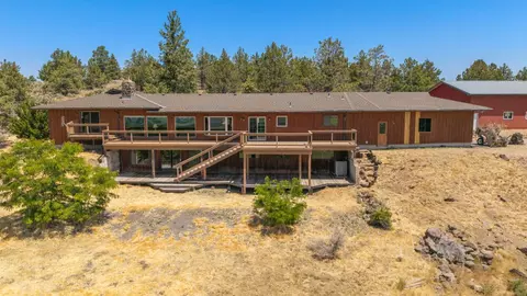 Exterior - 18610 Taylor Rd, Merrill, OR 97633 photo 17 of 19