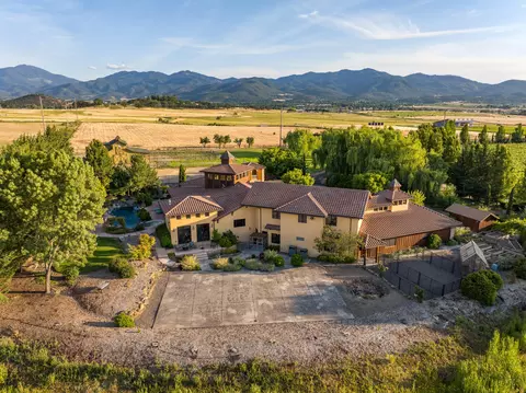 4425 Campbell Rd, Phoenix, OR 97535 photo 50