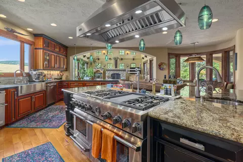 4425 Campbell Rd, Phoenix, OR 97535 photo 19