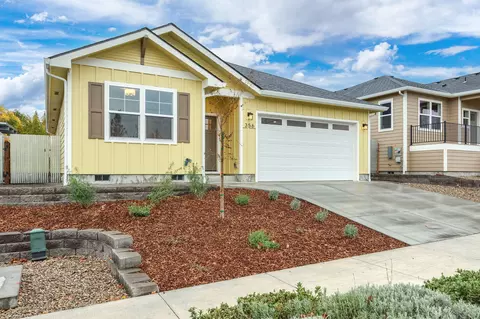 Exterior - 356 Randy St, Ashland, OR 97520 photo 6 of 6