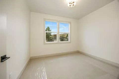 Bedroom - 356 Randy St, Ashland, OR 97520 photo 5 of 8