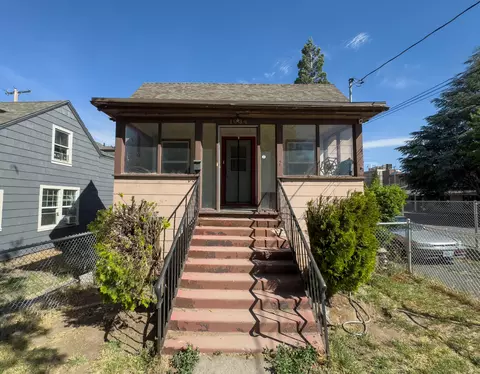 1034 High St, Klamath Falls, OR 97601