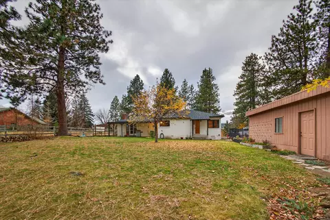 Exterior - 2170 NE 8th St, Bend, OR 97701 photo 9 of 16
