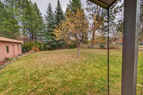 Exterior - 2170 NE 8th St, Bend, OR 97701 photo 7 of 16