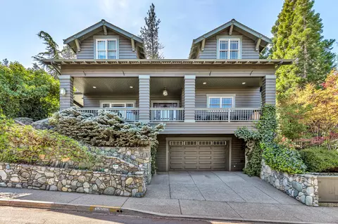300 Vista St, Ashland, OR 97520