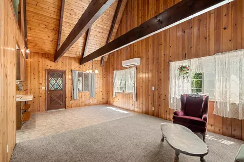 291 Crest Dr, Cave Junction, OR 97523 photo 8