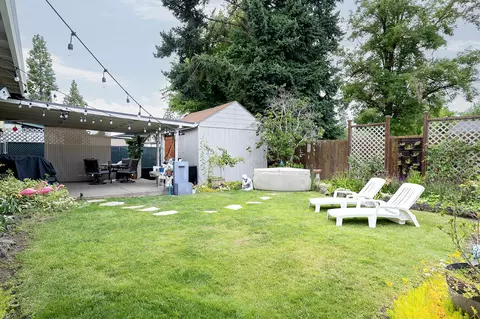 514 S Royal Ave, Eagle Point, OR 97524 photo 19