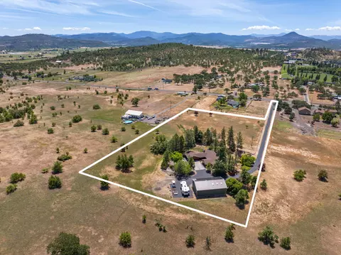 1159 Stevens Rd, Eagle Point, OR 97524 photo 48