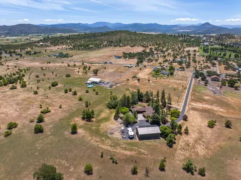 1159 Stevens Rd, Eagle Point, OR 97524 photo 49