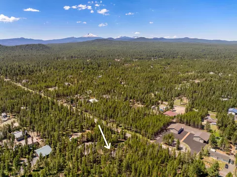 17159 Jacinto Rd, Bend, OR 97707