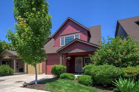 2908 SW Indian Cir, Redmond, OR 97756