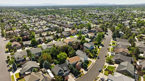 View/Area - 3144 NE Nathan Dr, Bend, OR 97701 photo 11 of 16