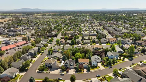 View/Area - 3144 NE Nathan Dr, Bend, OR 97701 photo 4 of 16
