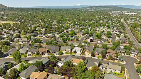 View/Area - 3144 NE Nathan Dr, Bend, OR 97701 photo 7 of 16