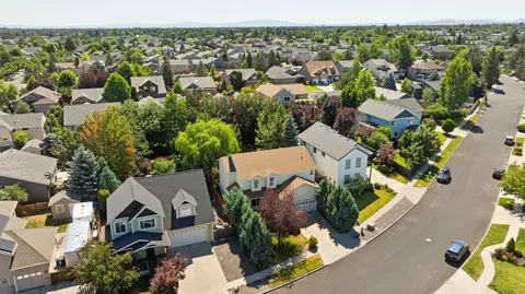 View/Area - 3144 NE Nathan Dr, Bend, OR 97701 photo 3 of 16