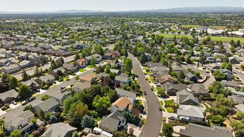 View/Area - 3144 NE Nathan Dr, Bend, OR 97701 photo 12 of 16
