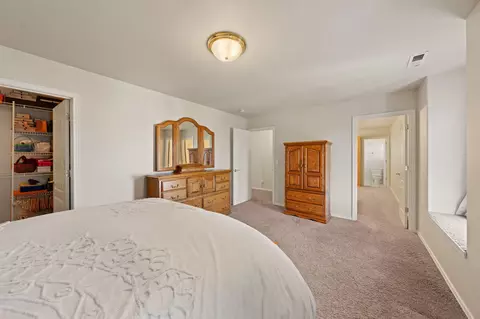 Bedroom - 3144 NE Nathan Dr, Bend, OR 97701 photo 3 of 5