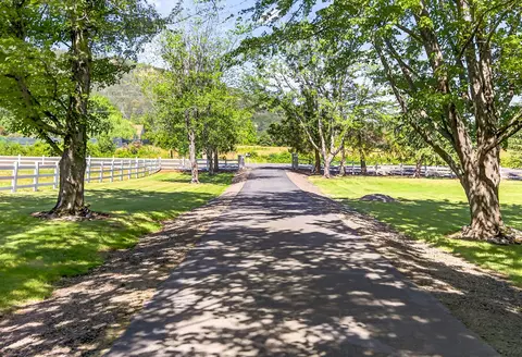 Other - 357 Reiten Dr, Ashland, OR 97520 photo 1 of 17