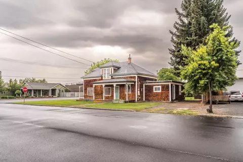 493 NW Deer St, Prineville, OR 97754