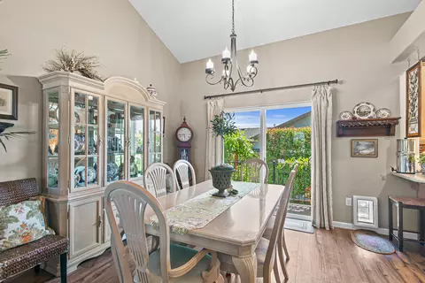 1071 Highlands Dr, Eagle Point, OR 97524 photo 17